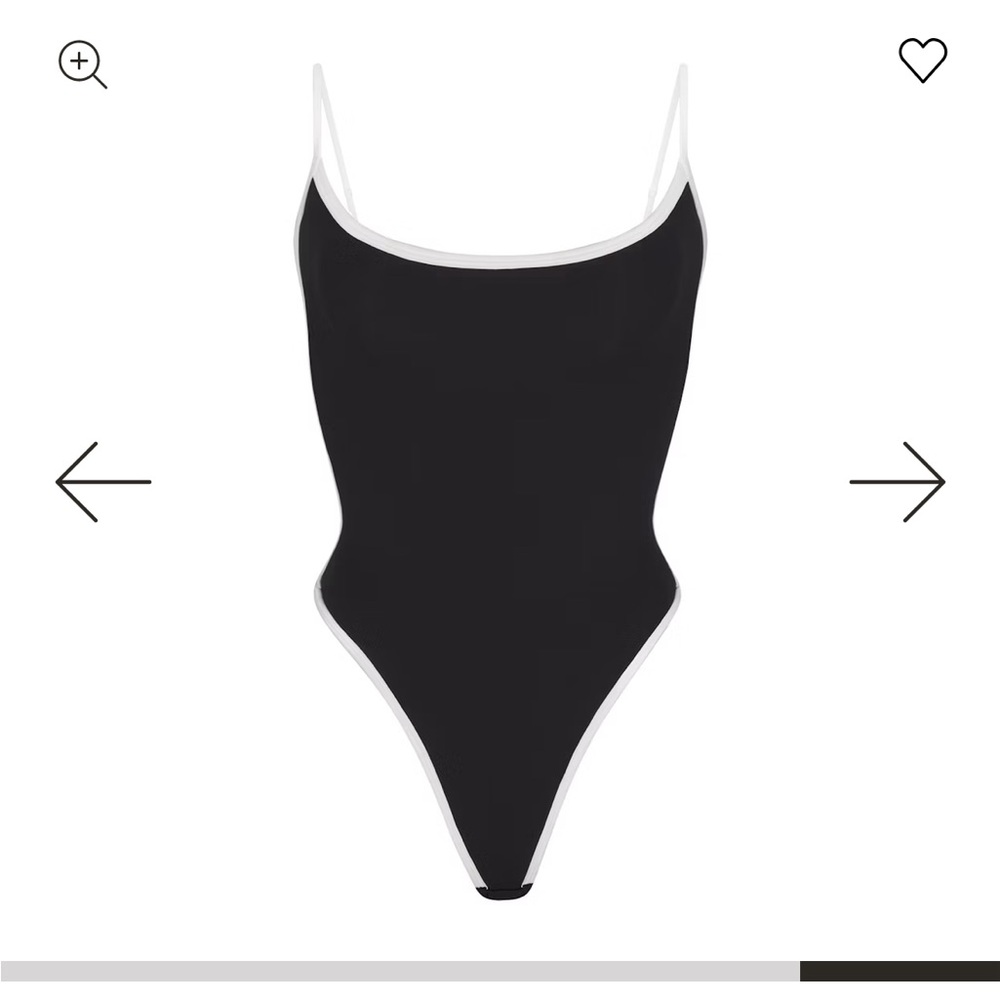 SKIMS CONTRAST TRIM SCOOP NECK BODYSUIT